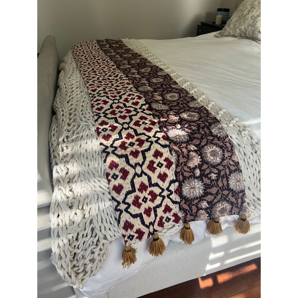 Boho Kantha Stitch Quilted Bed Runner Table Scarf Ikat Floral Tassels 90x17 - Picture 3 of 5